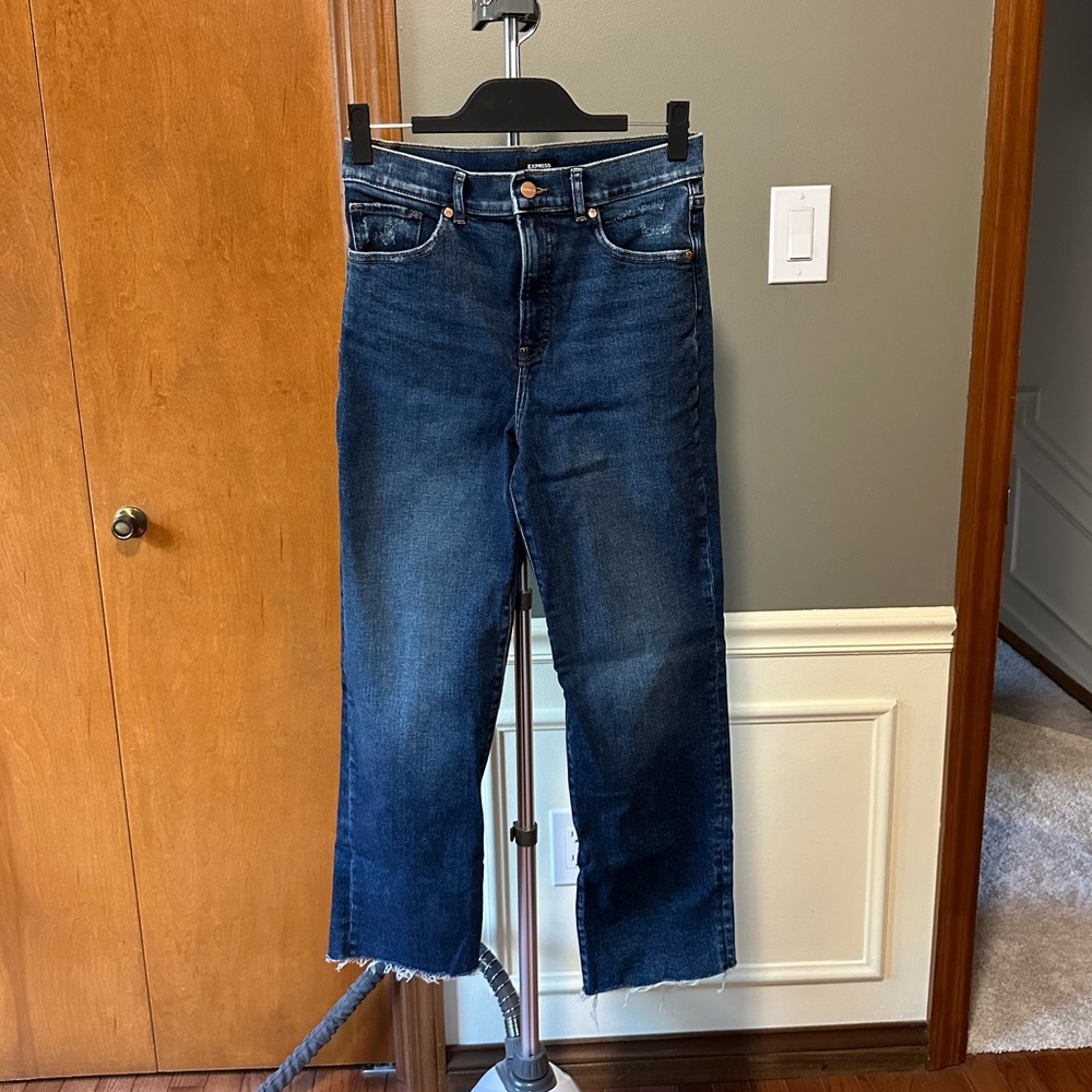 Express modern straight jean